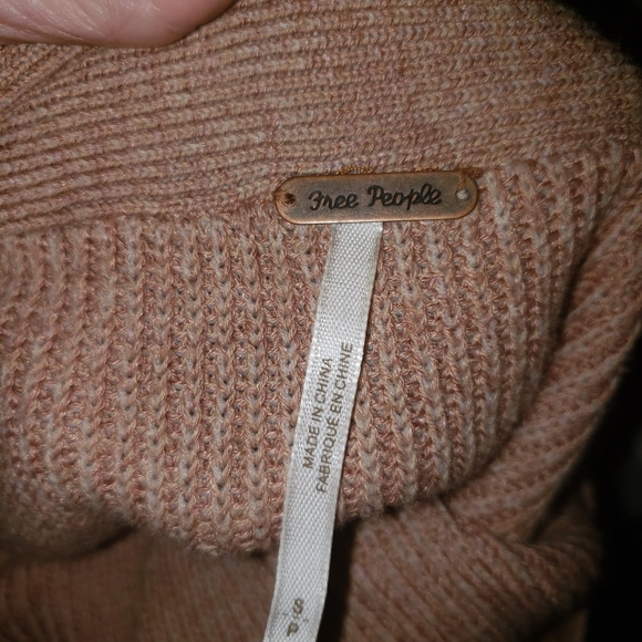 Free People Alana Off Shoulder Sweater - Picture 7 of 8